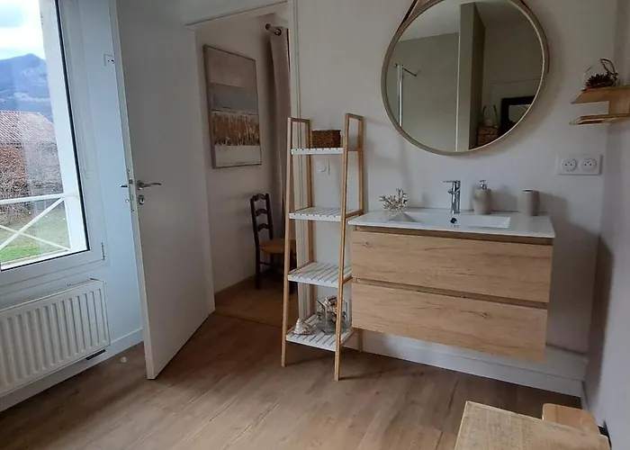 Bed & Breakfast D'hote De Reymure